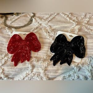 NWT Elegant Vintage 80’s Beaded Bow Hair Clips